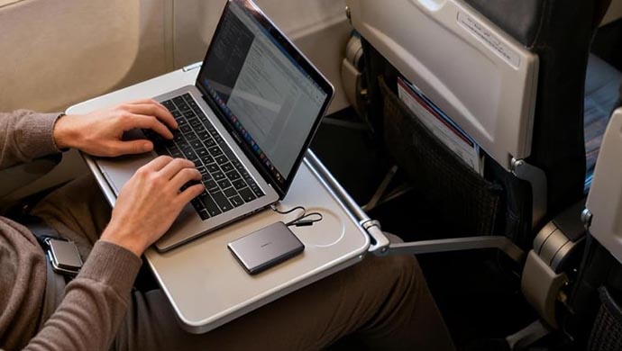 TORRAS AirVolt power bank review